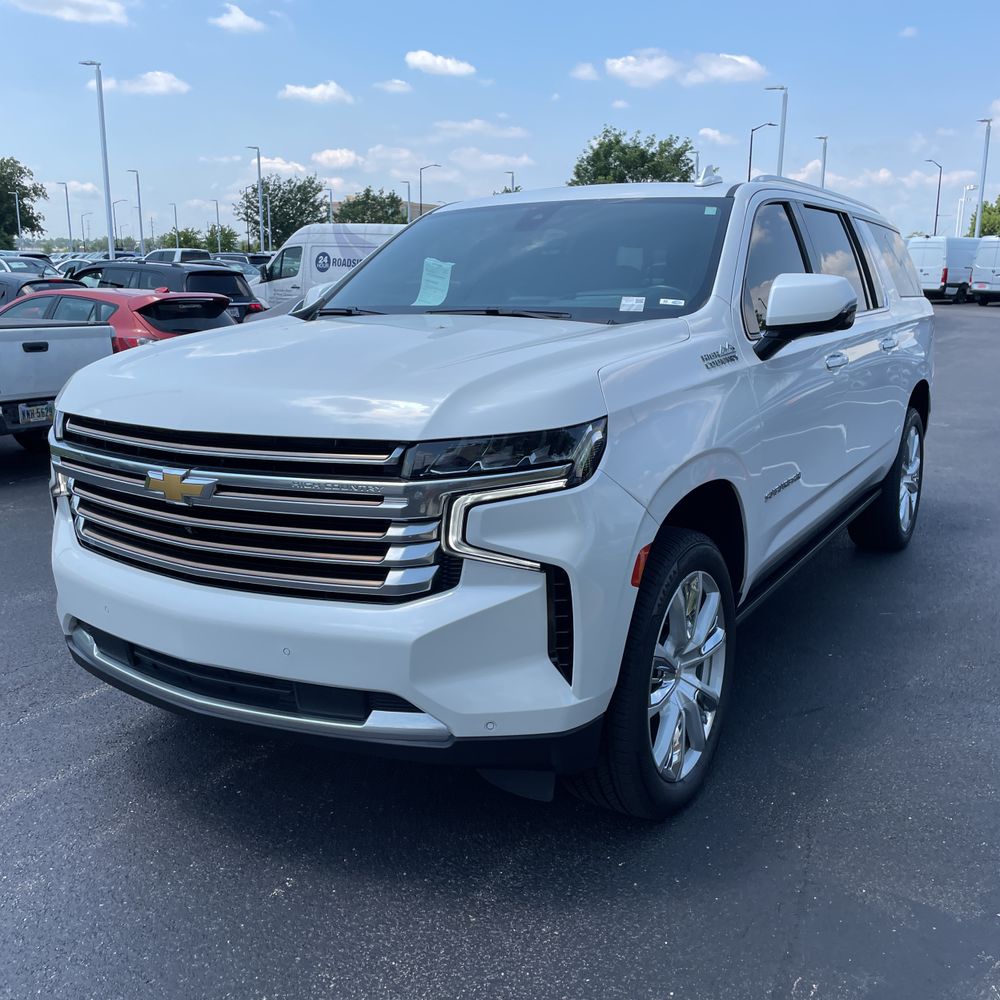 2022 Chevrolet Suburban High Country
