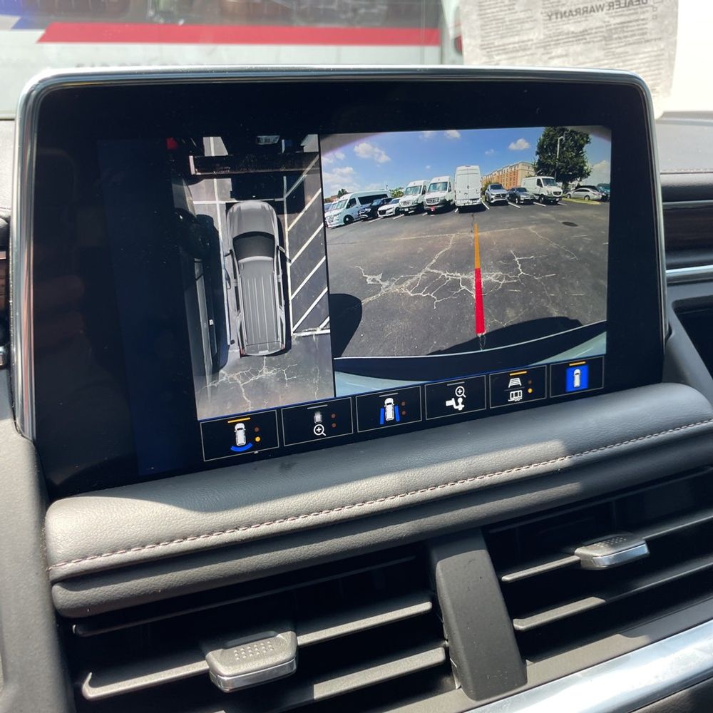 2022 Chevrolet Suburban High Country