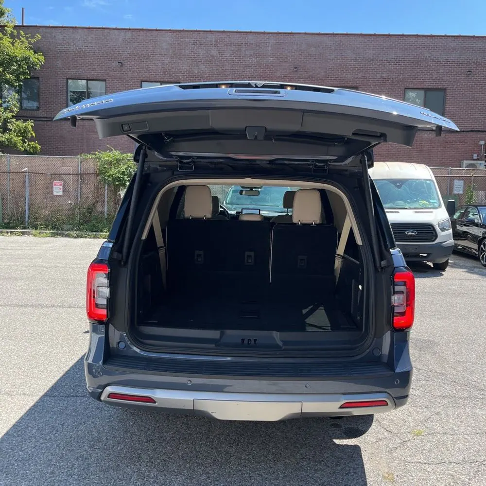 2022 Ford Expedition MAX Platinum