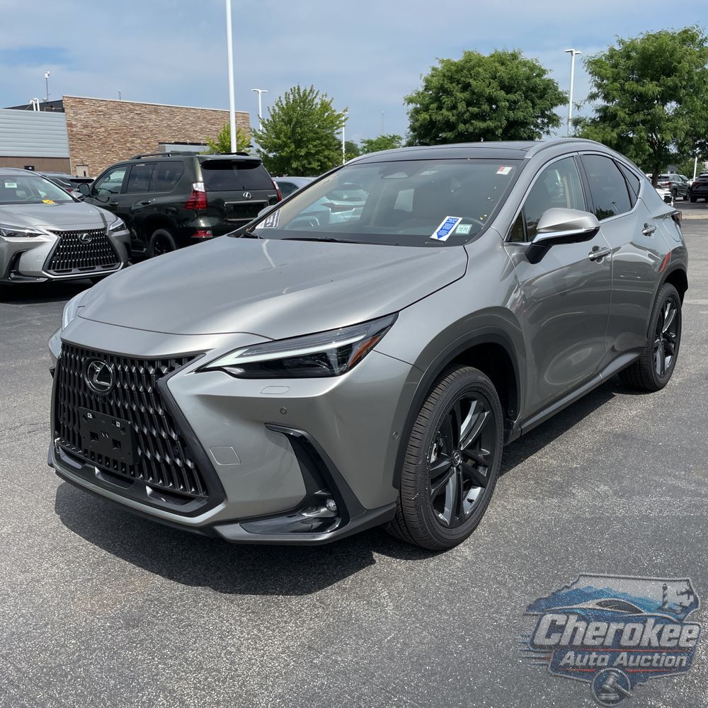 2025 Lexus NX 450h+ Base