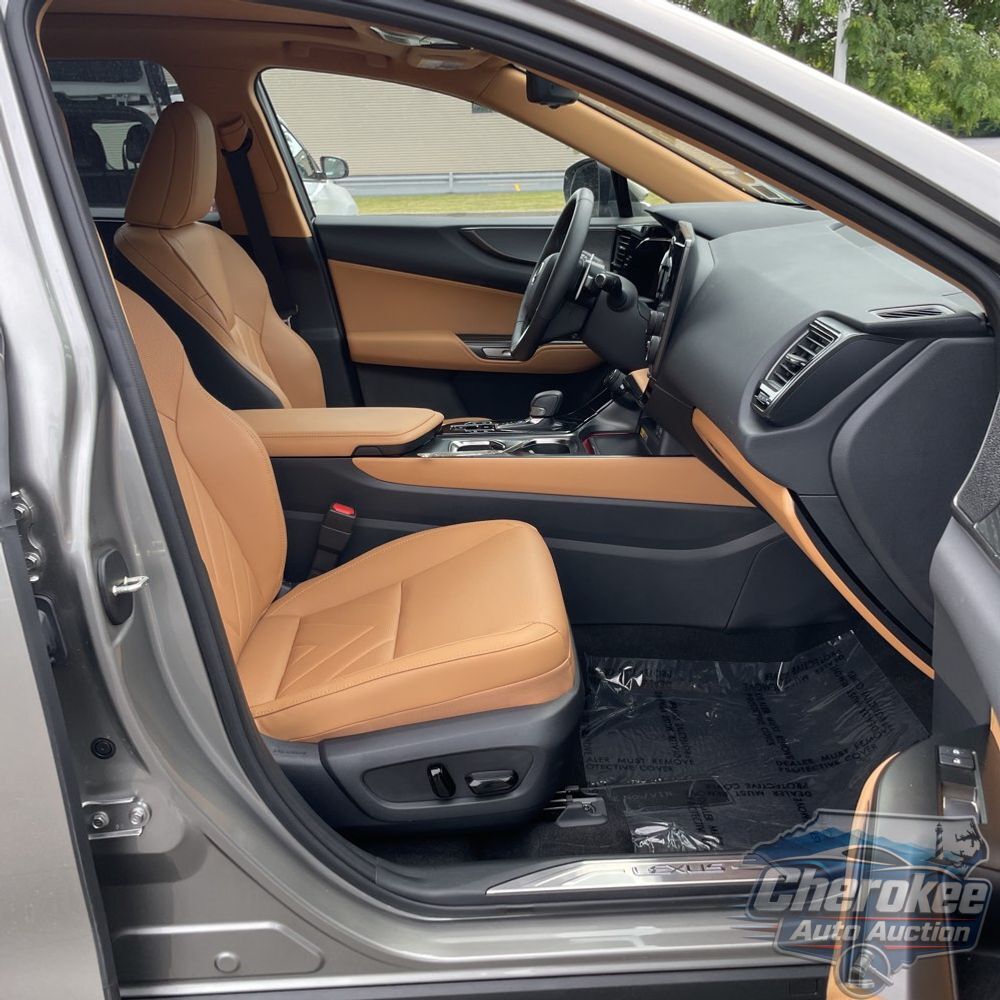 2025 Lexus NX 450h+ Base