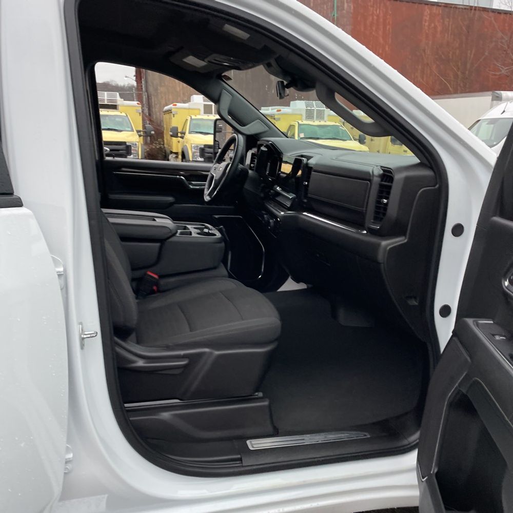 2024 Chevrolet Silverado 3500HD LT