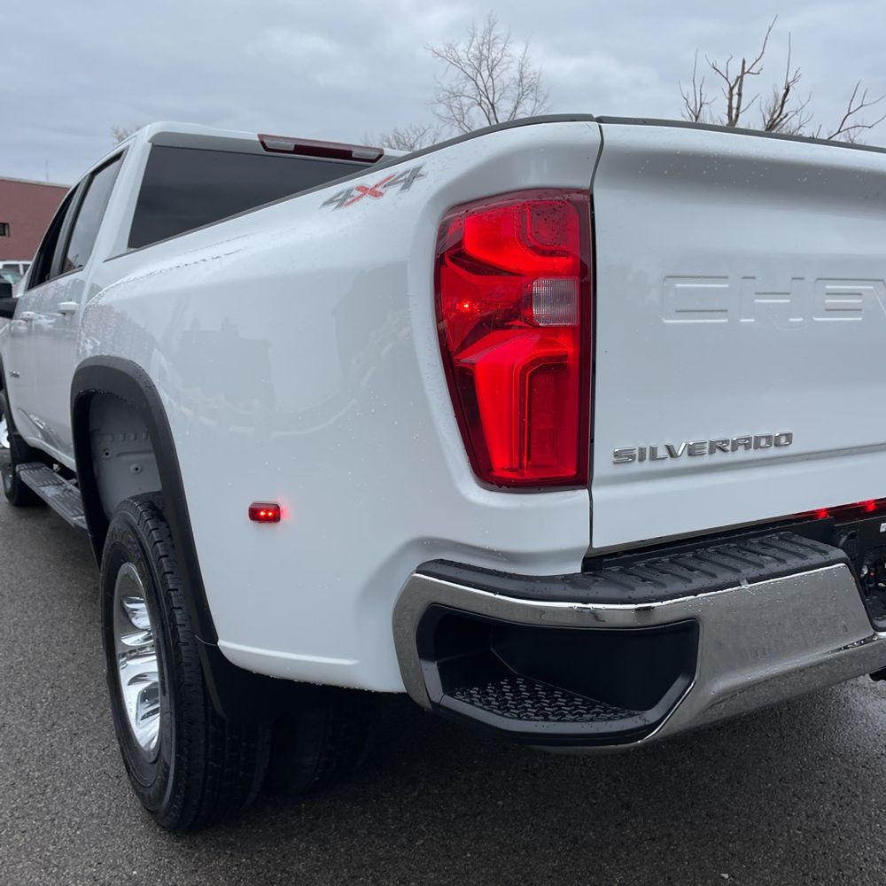 2024 Chevrolet Silverado 3500HD LT