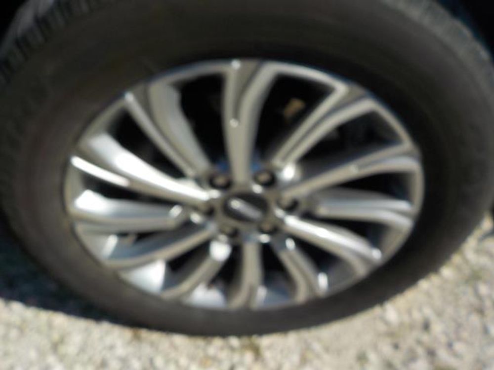 2023 Lincoln Navigator Standard