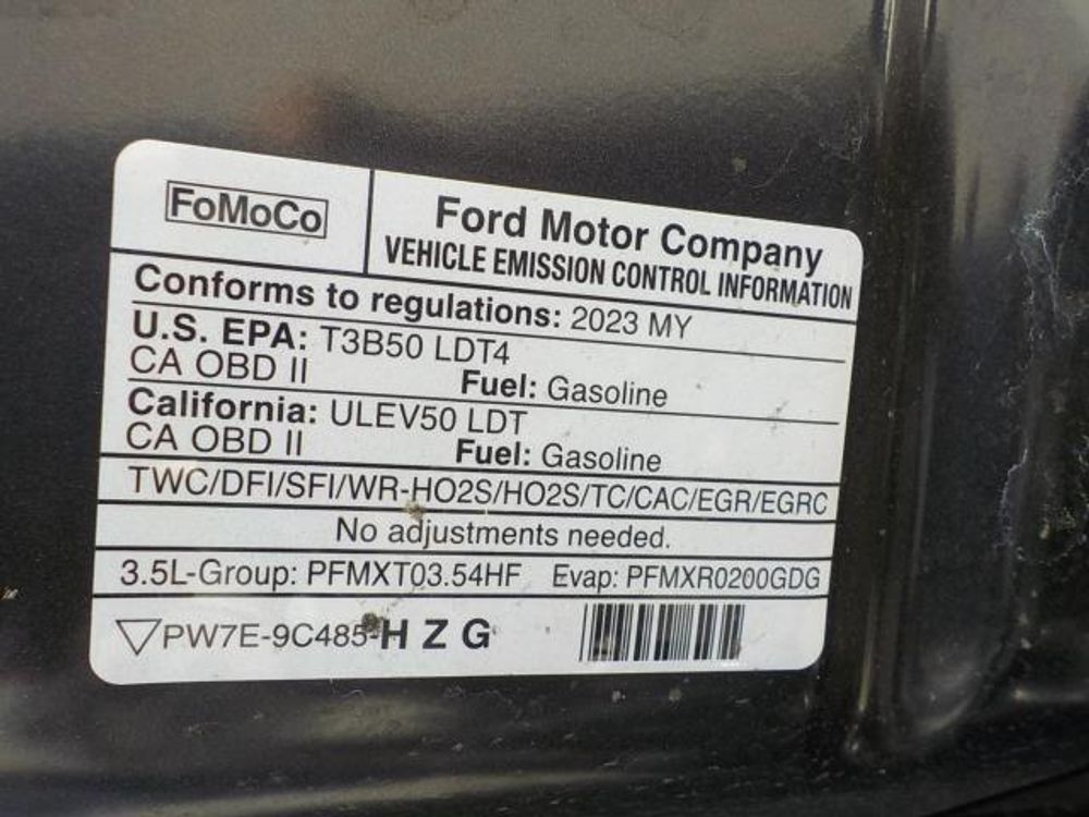 2023 Lincoln Navigator Standard