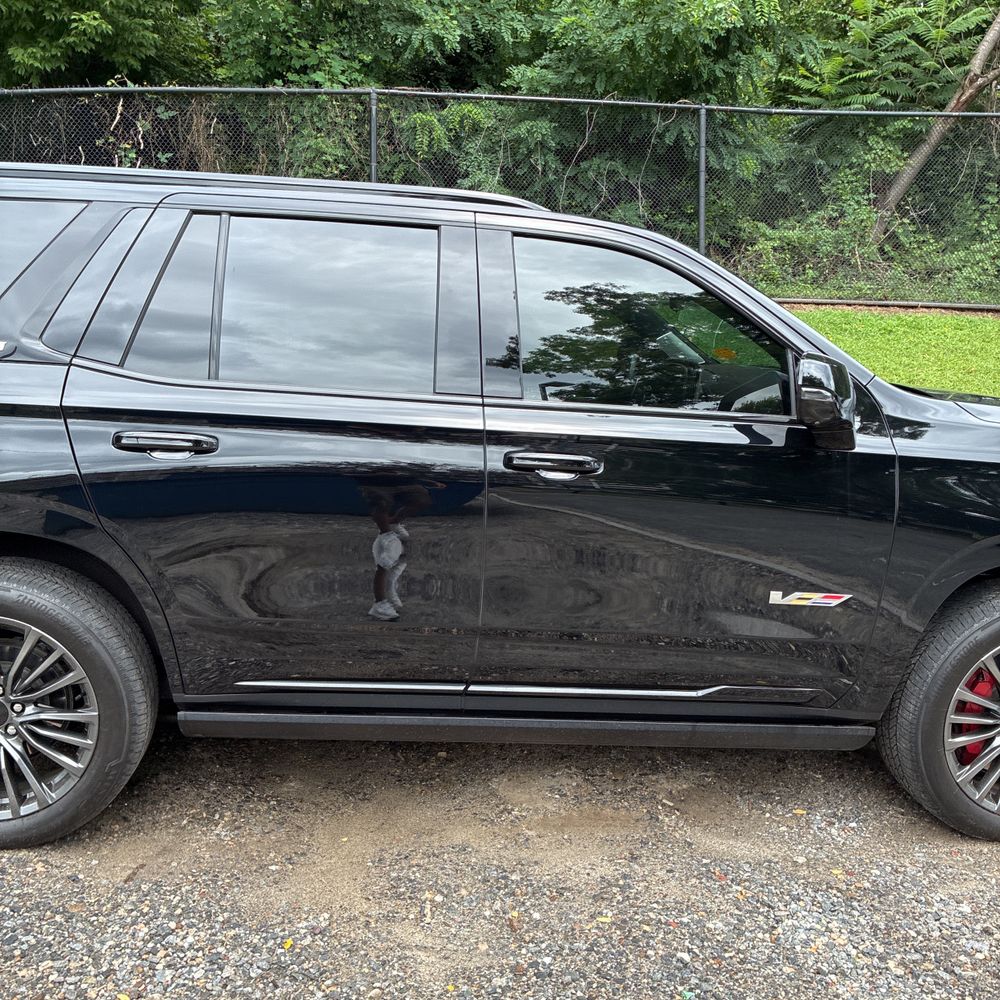 2023 Cadillac Escalade-V Base