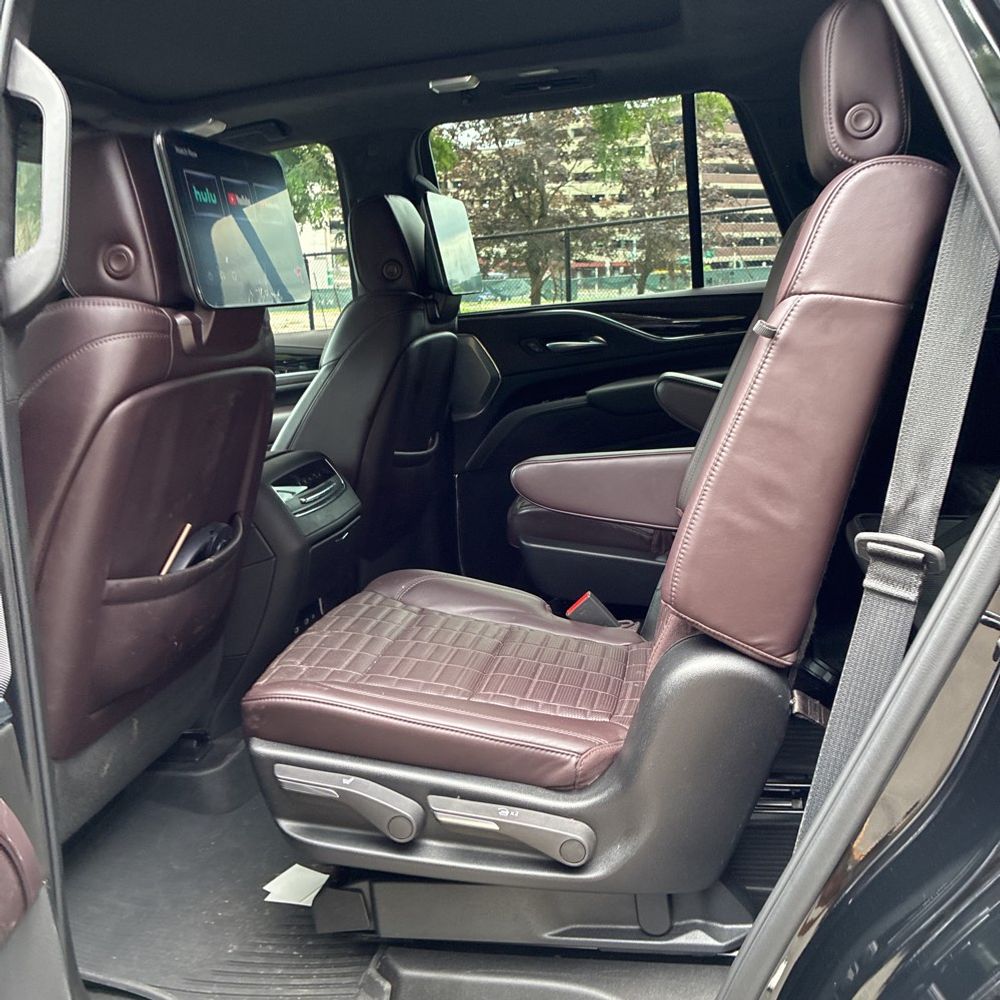 2023 Cadillac Escalade-V Base