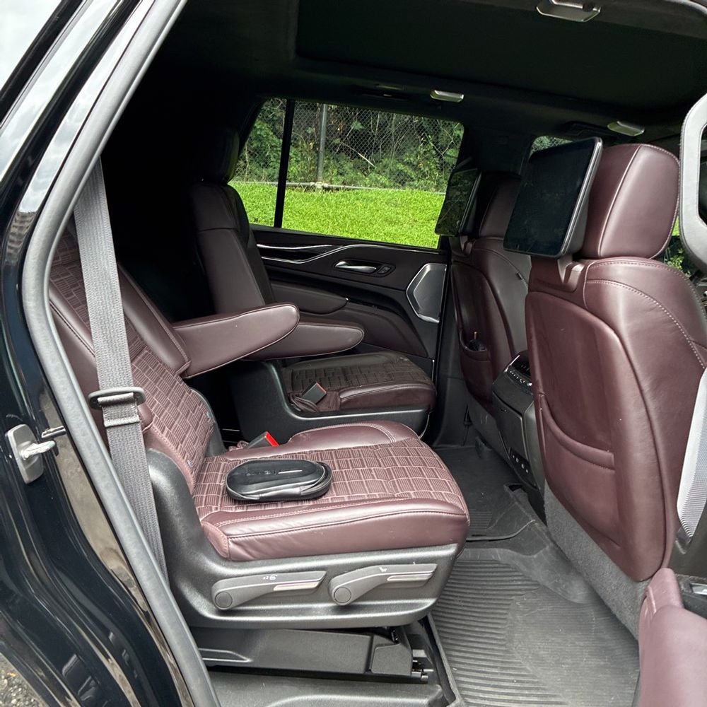 2023 Cadillac Escalade-V Base