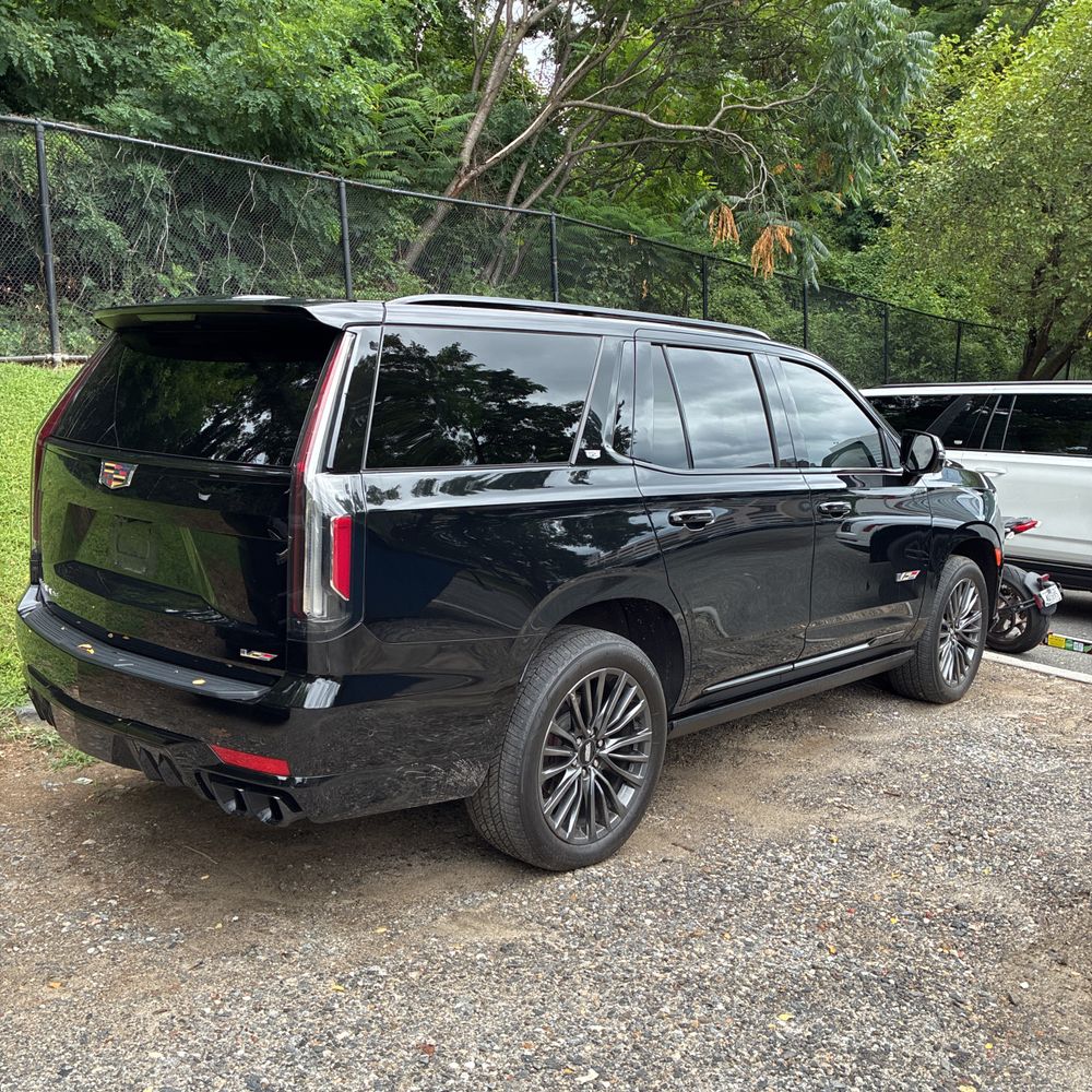 2023 Cadillac Escalade-V Base
