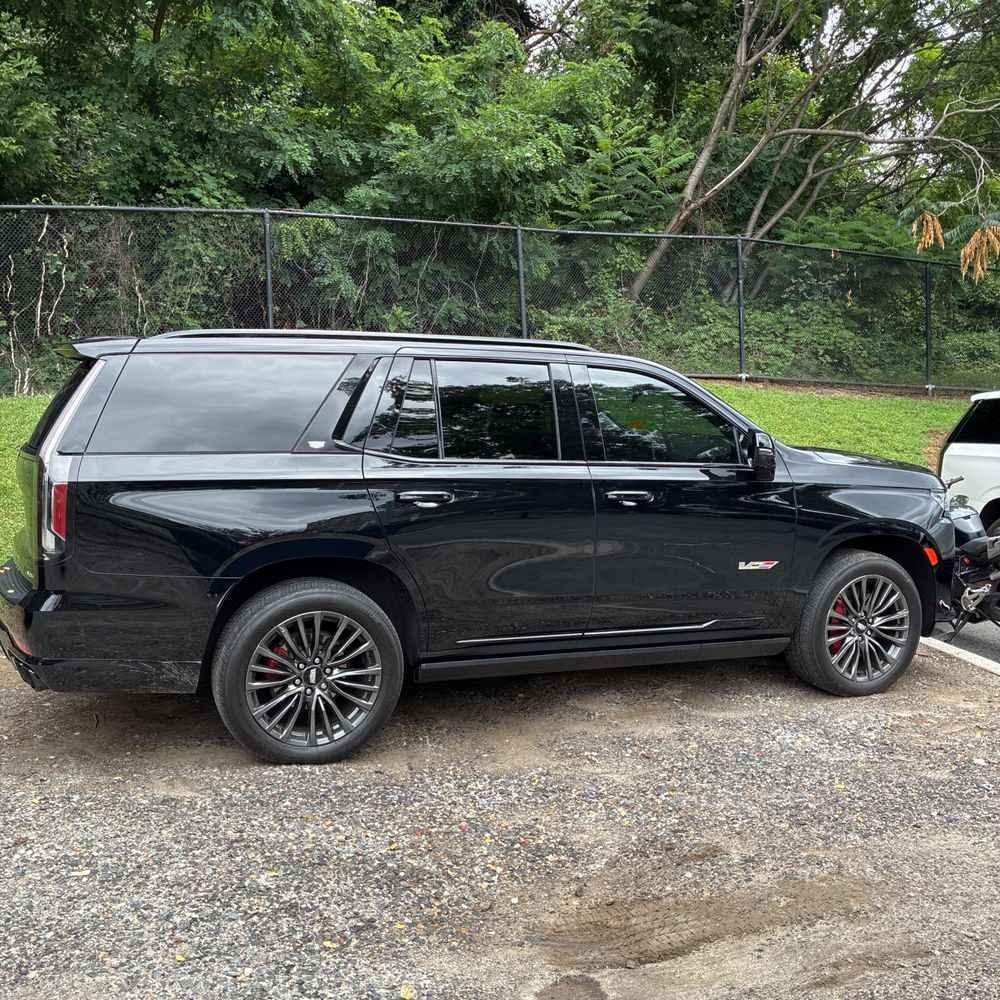 2023 Cadillac Escalade-V Base