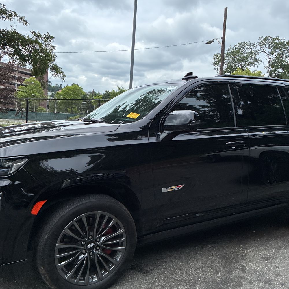 2023 Cadillac Escalade-V Base