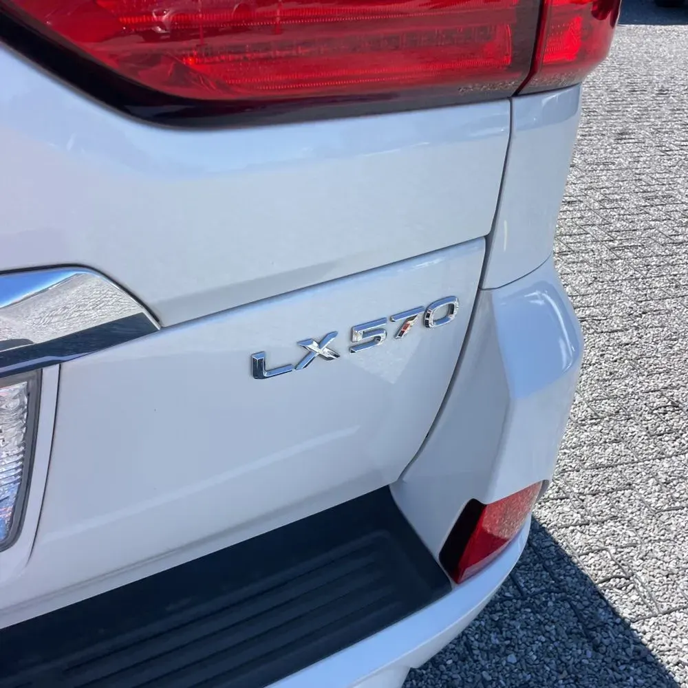 2017 Lexus LX 570 Base