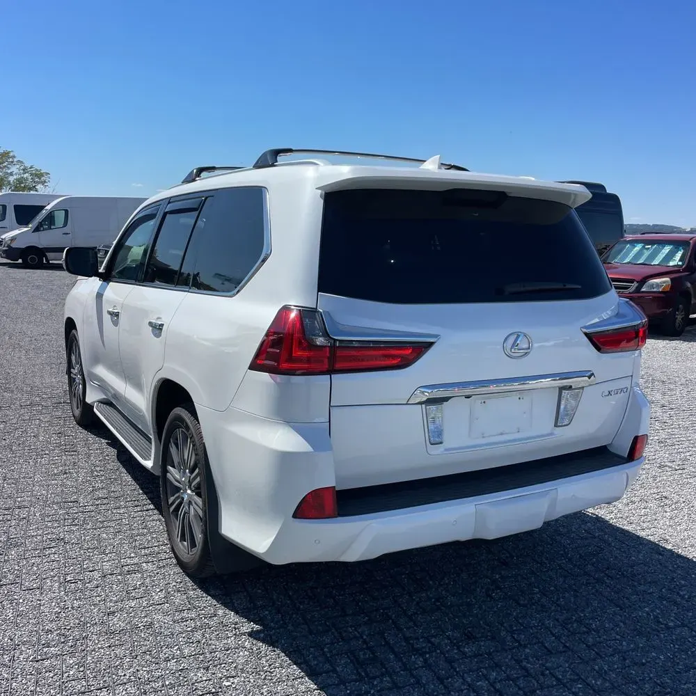 2017 Lexus LX 570 Base