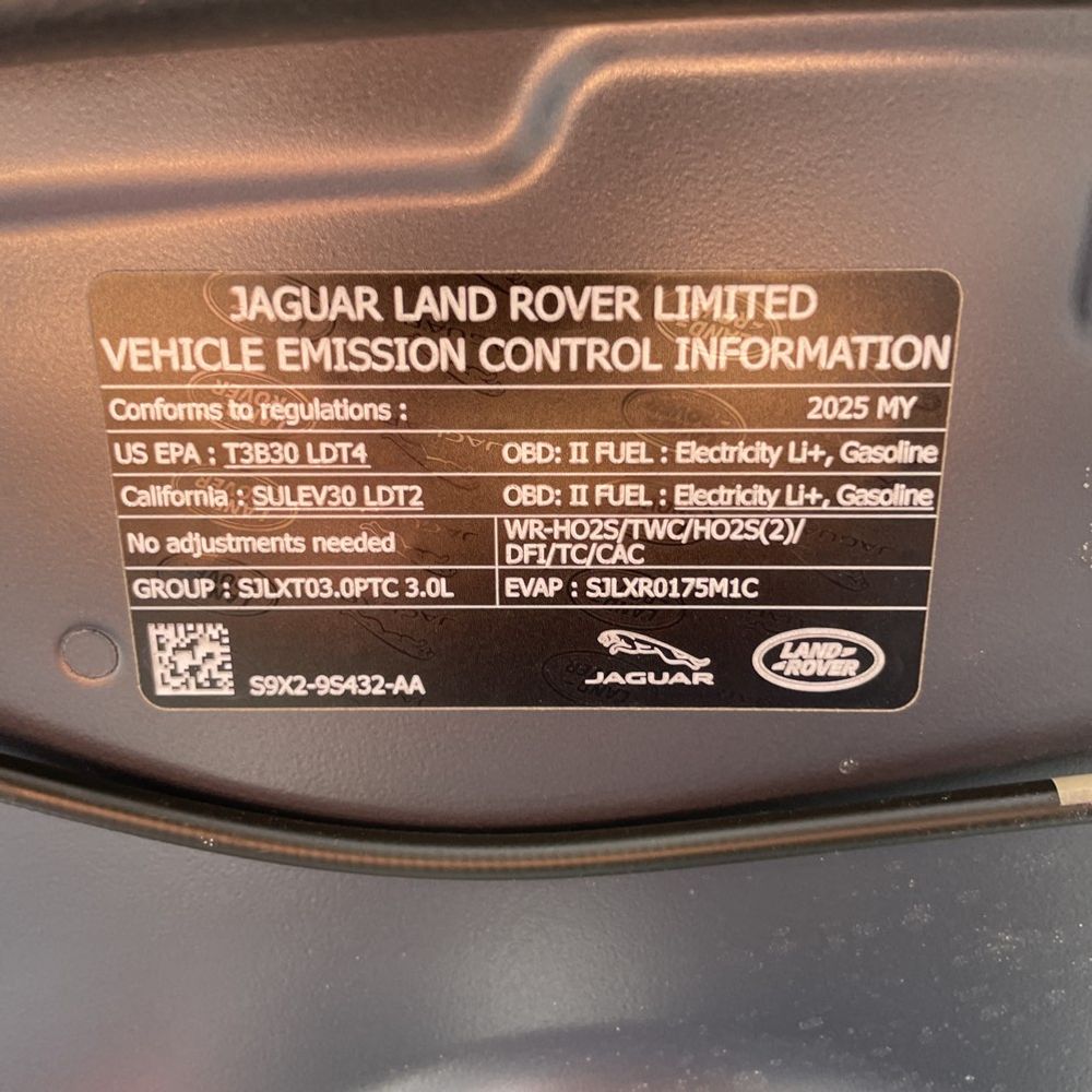 2025 Land Rover Range Rover Sport Autobiography P550e