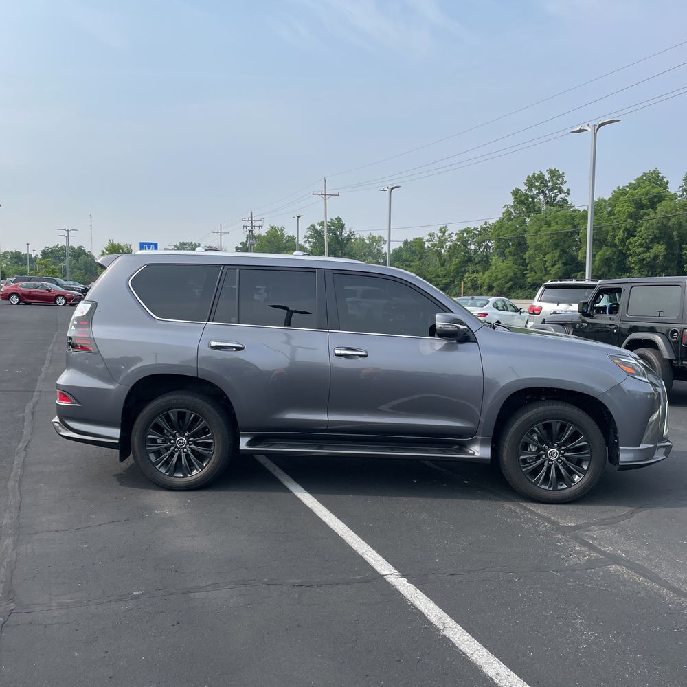 2023 Lexus GX 460 Luxury