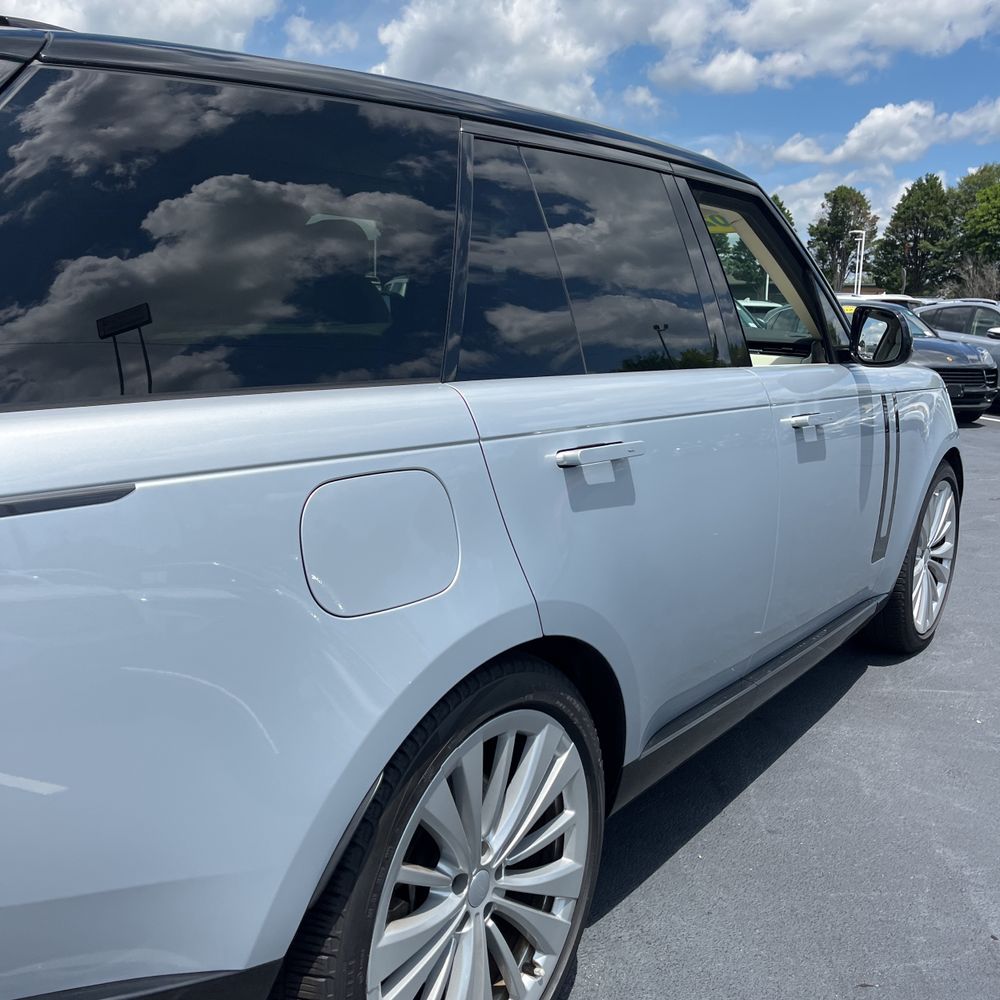 2024 Land Rover Range Rover P530 SE
