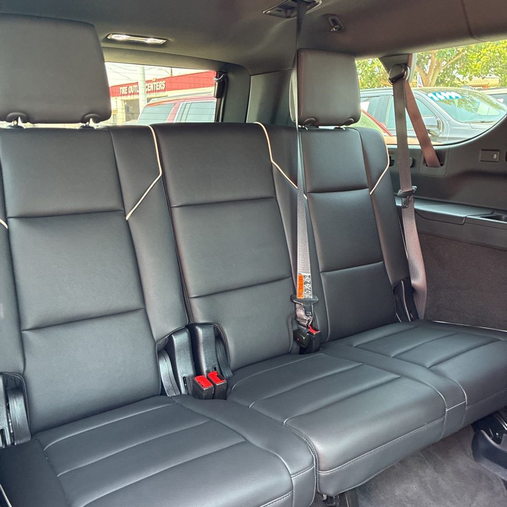 2025 Cadillac Escalade ESV Premium Luxury