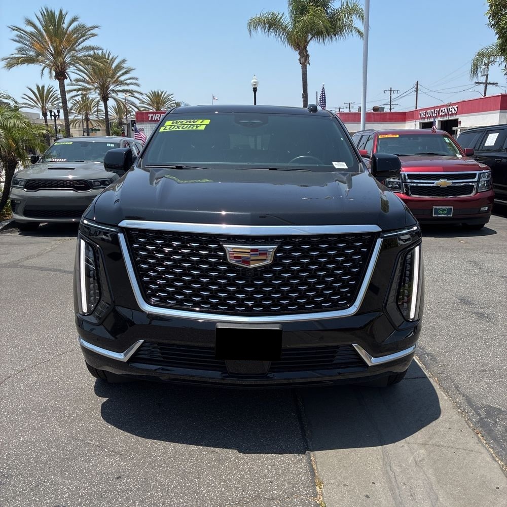2025 Cadillac Escalade ESV Premium Luxury