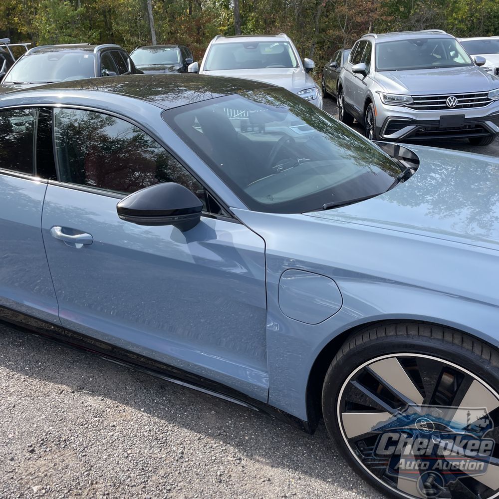2023 Audi e-tron GT Prestige