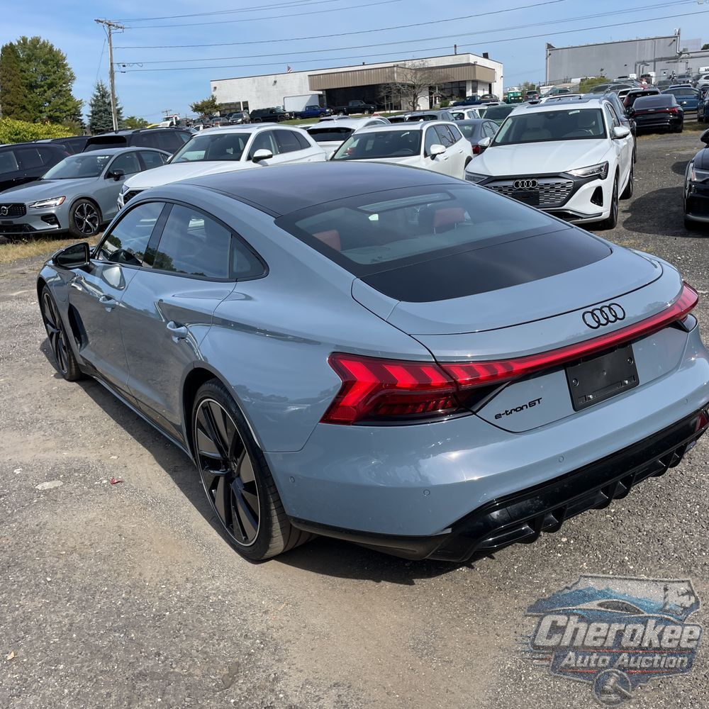 2023 Audi e-tron GT Prestige
