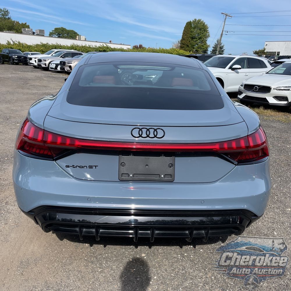 2023 Audi e-tron GT Prestige
