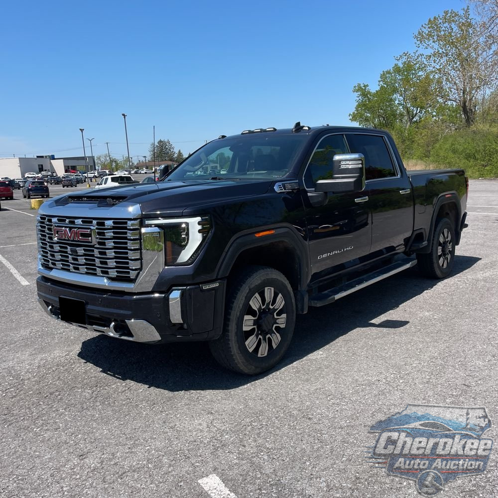 2024 GMC Sierra 2500HD Denali