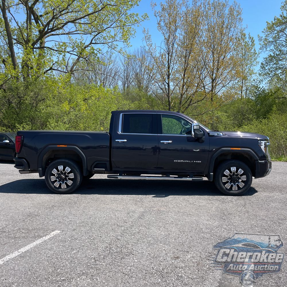 2024 GMC Sierra 2500HD Denali
