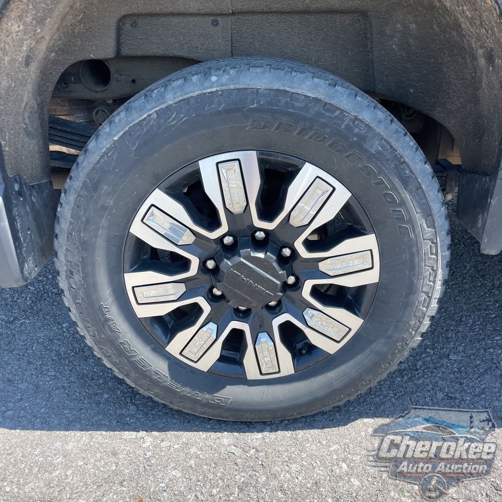 2024 GMC Sierra 2500HD Denali