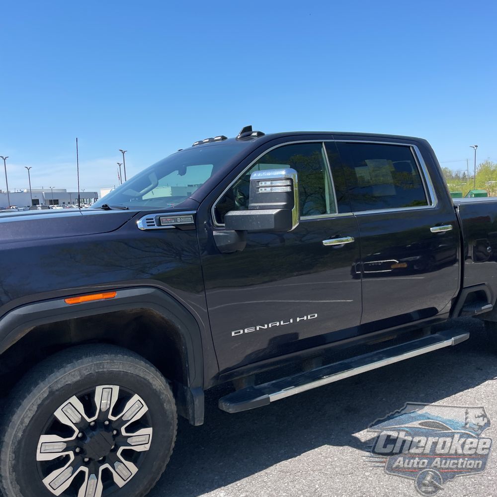 2024 GMC Sierra 2500HD Denali