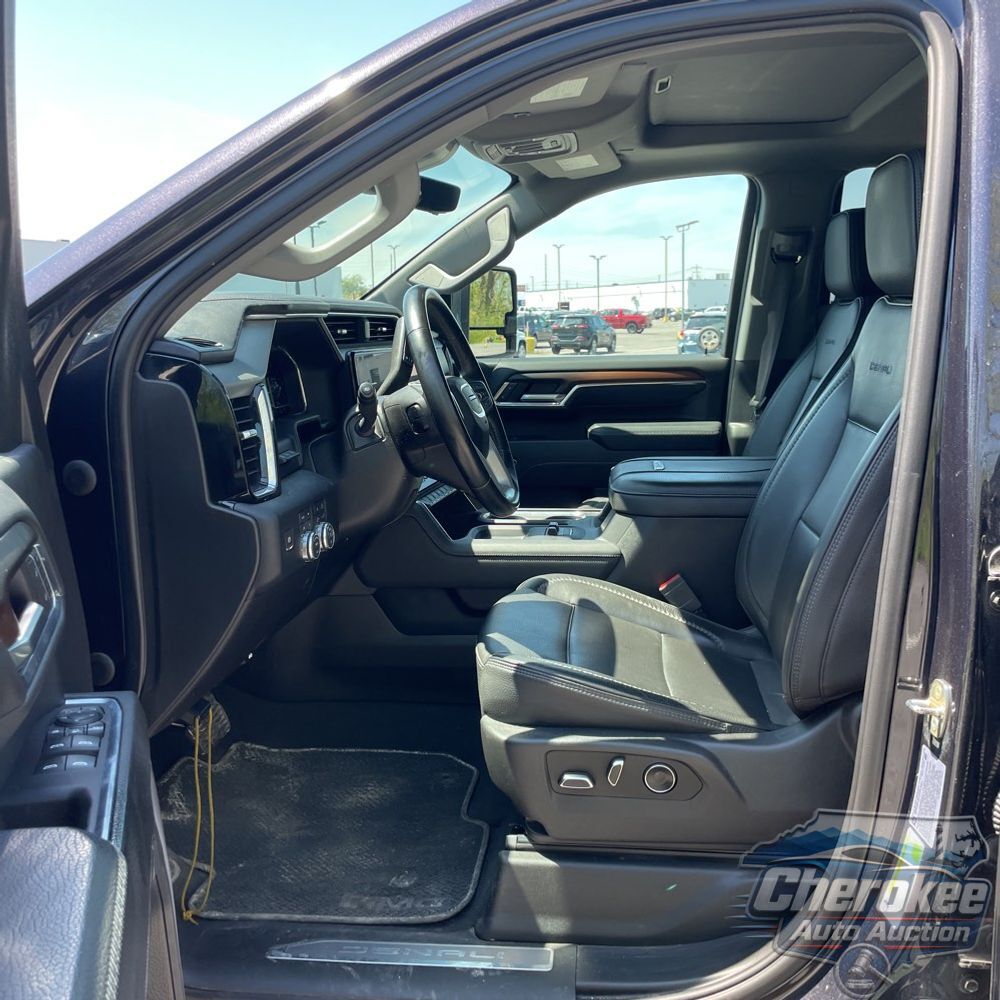2024 GMC Sierra 2500HD Denali