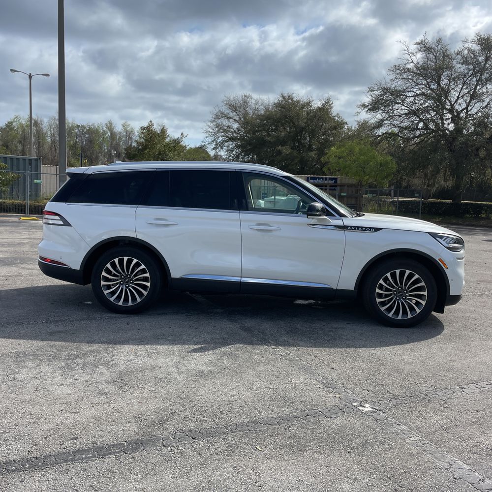 2024 Lincoln Aviator Reserve
