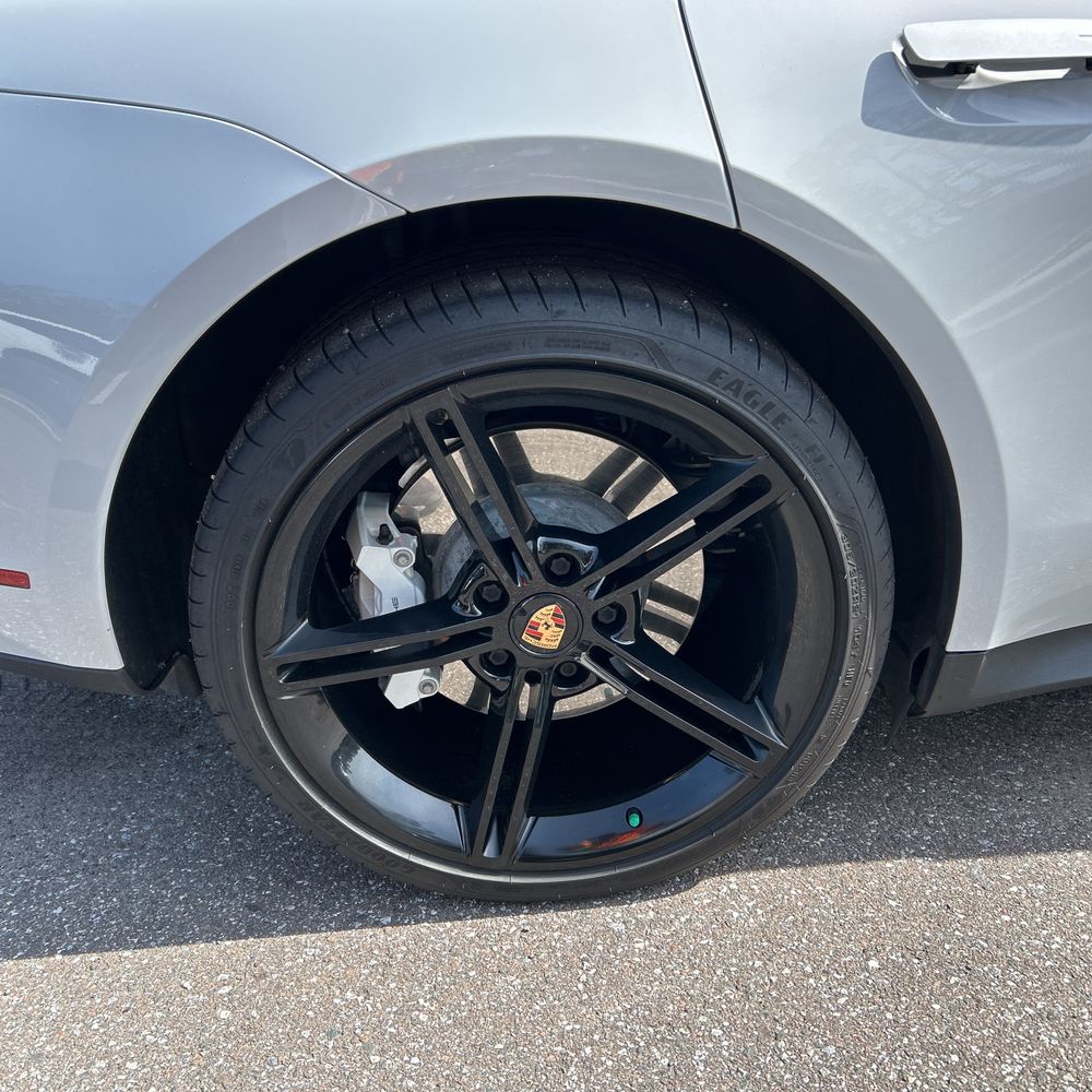 2021 Porsche Taycan Turbo