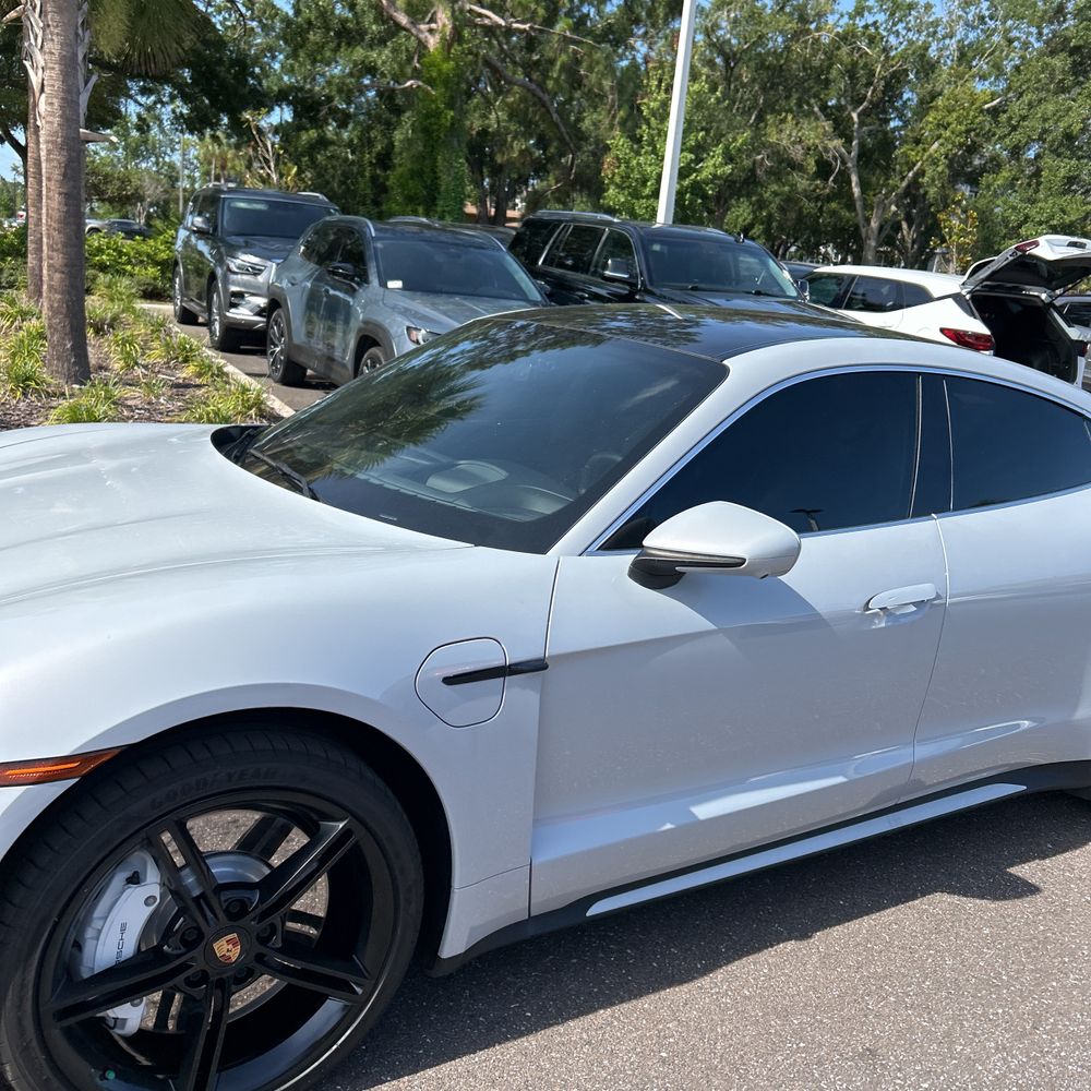 2021 Porsche Taycan Turbo