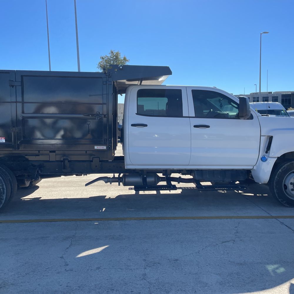 2023 Chevrolet Silverado 4500 W/T