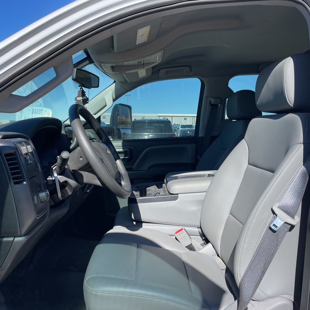 2023 Chevrolet Silverado 4500 W/T