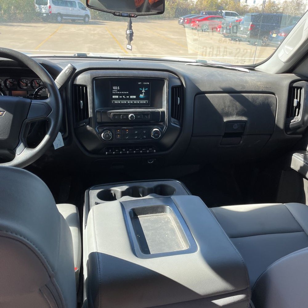 2023 Chevrolet Silverado 4500 W/T
