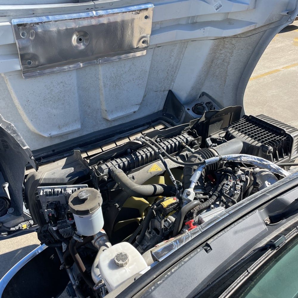 2023 Chevrolet Silverado 4500 W/T