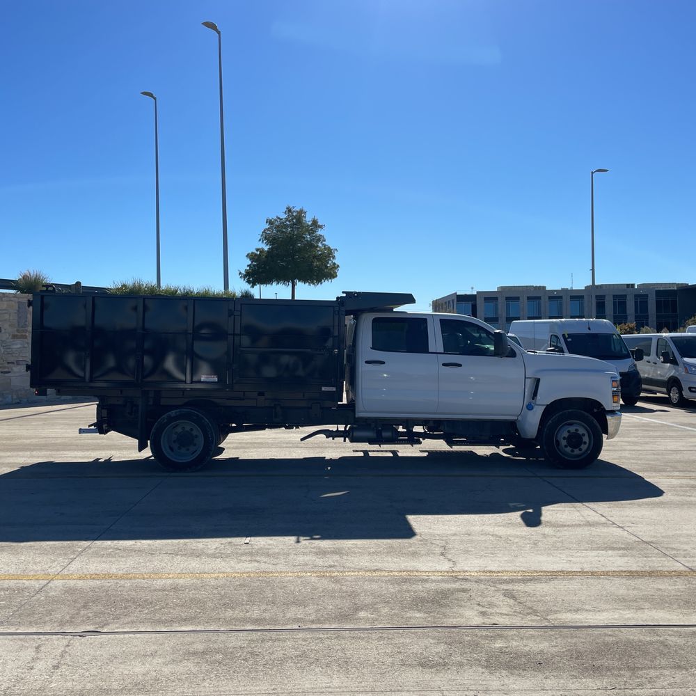 2023 Chevrolet Silverado 4500 W/T