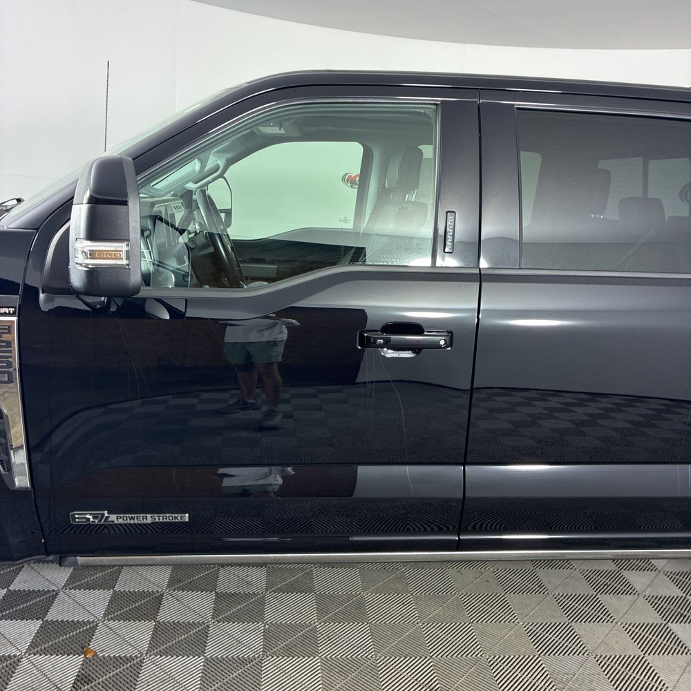 2023 Ford F-250 Super Duty Lariat