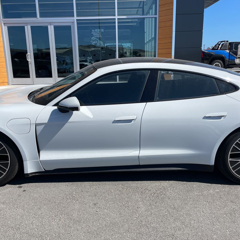 2022 Porsche Taycan 4S