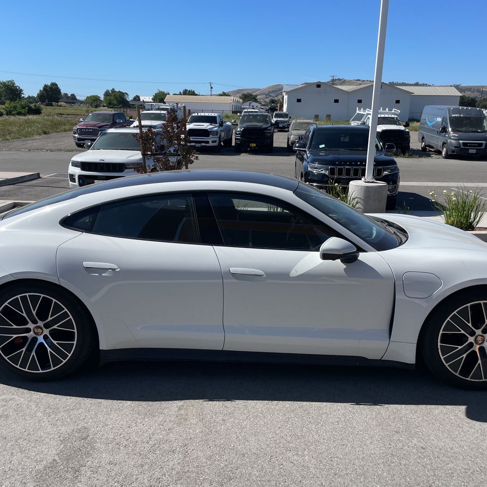 2022 Porsche Taycan 4S
