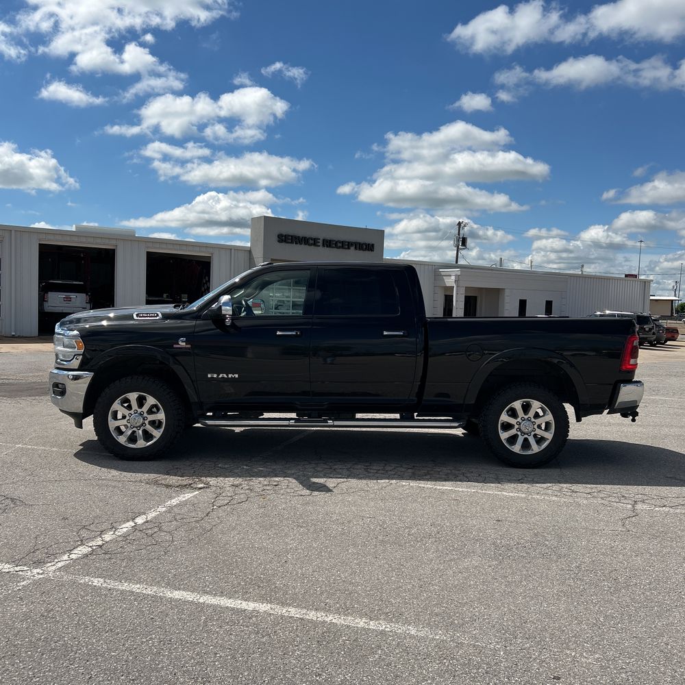 2022 Ram 3500 Laramie