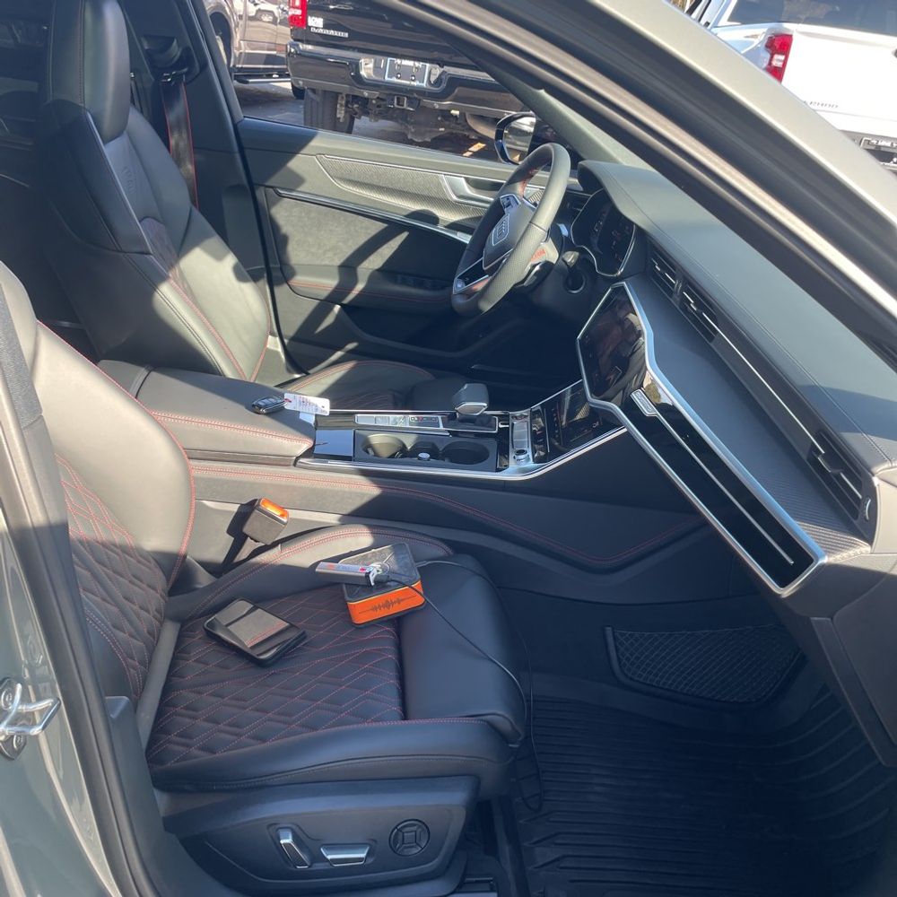 2025 Audi S6 Premium Plus