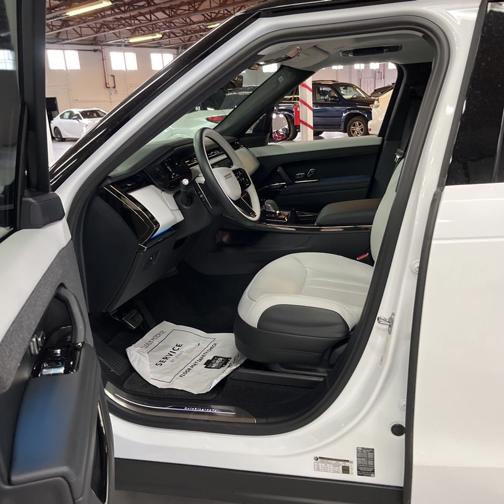 2024 Land Rover Range Rover Sport Autobiography P550e