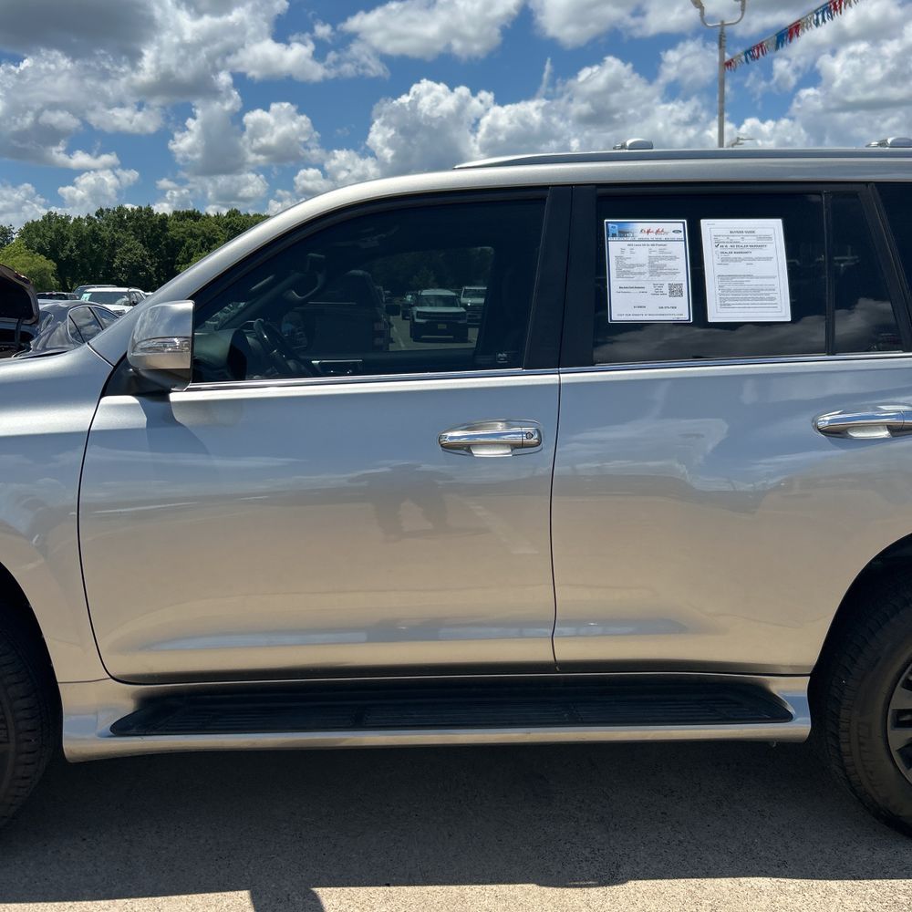 2023 Lexus GX 460 Base