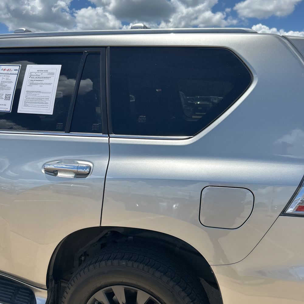 2023 Lexus GX 460 Base