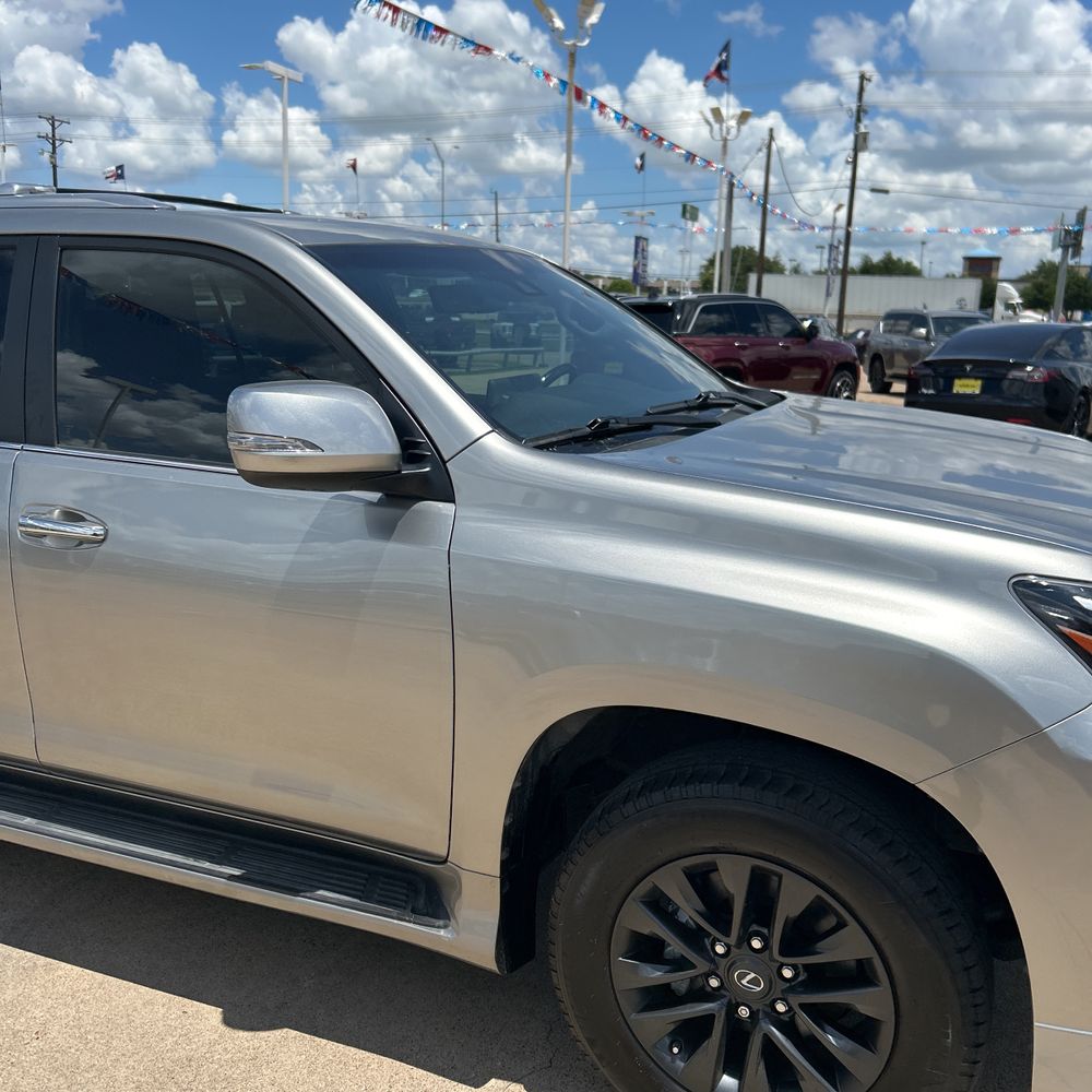 2023 Lexus GX 460 Base