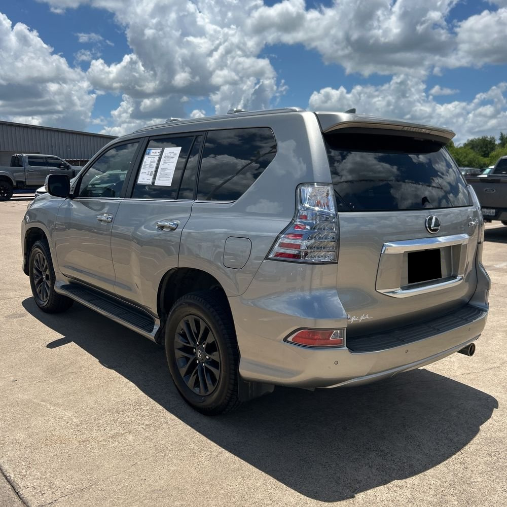2023 Lexus GX 460 Base