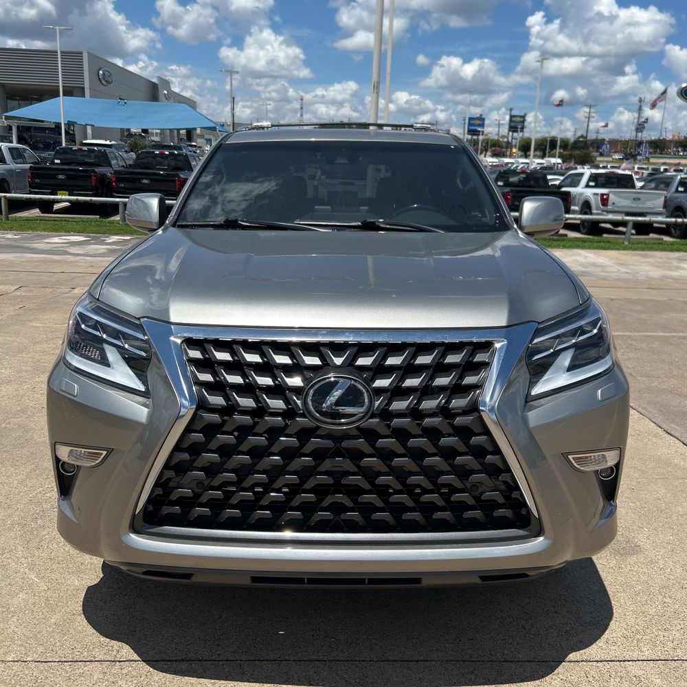 2023 Lexus GX 460 Base