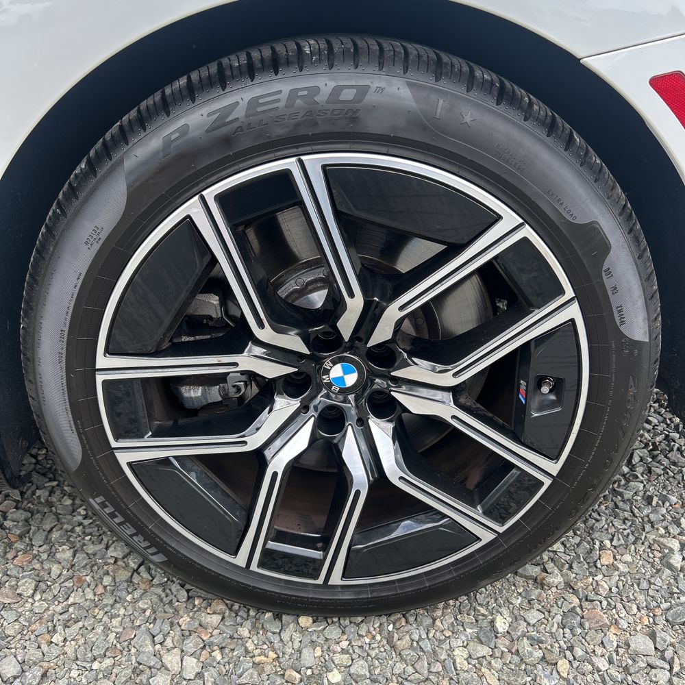 2023 BMW 7-Series 760xi